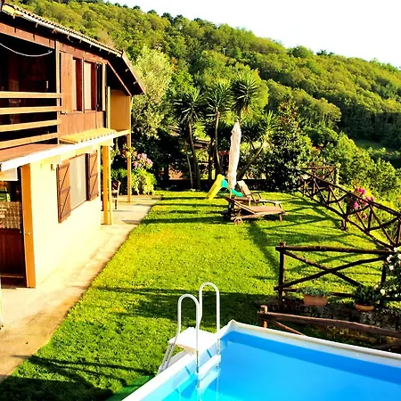 Chalet Annie *