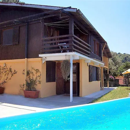 Chalet Annie Holiday home Sorrento